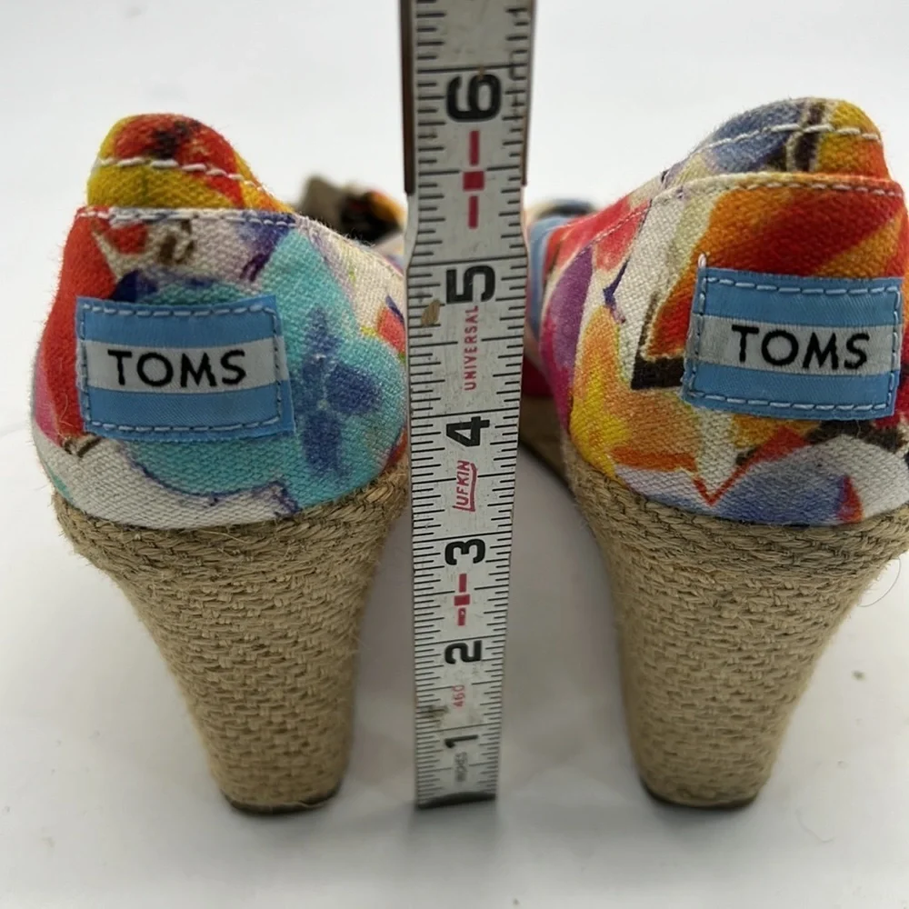 TOMS Espadrille Wedge Slip on Shoe with Peep Toe size 9